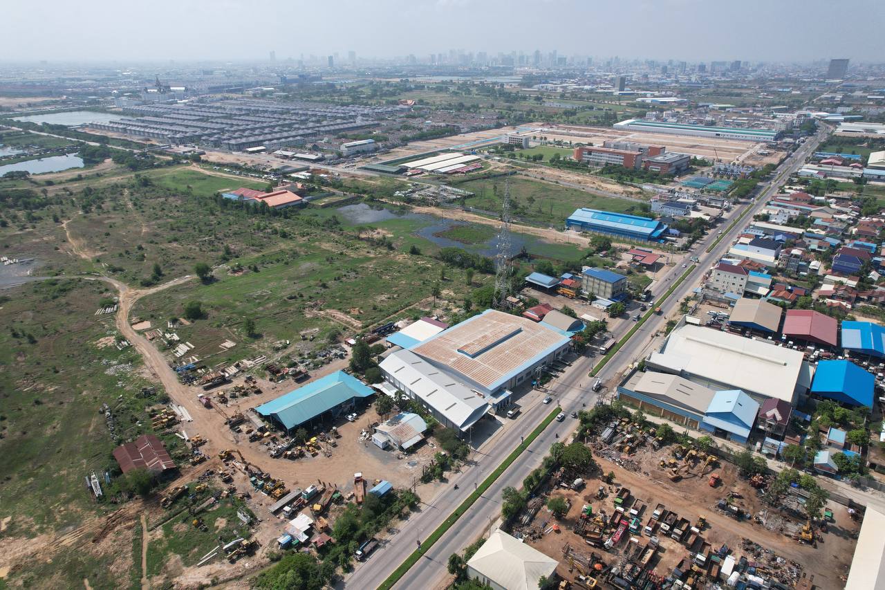 ឃ្លាំងសម្រាប់លក់ (Warehouse for sale)