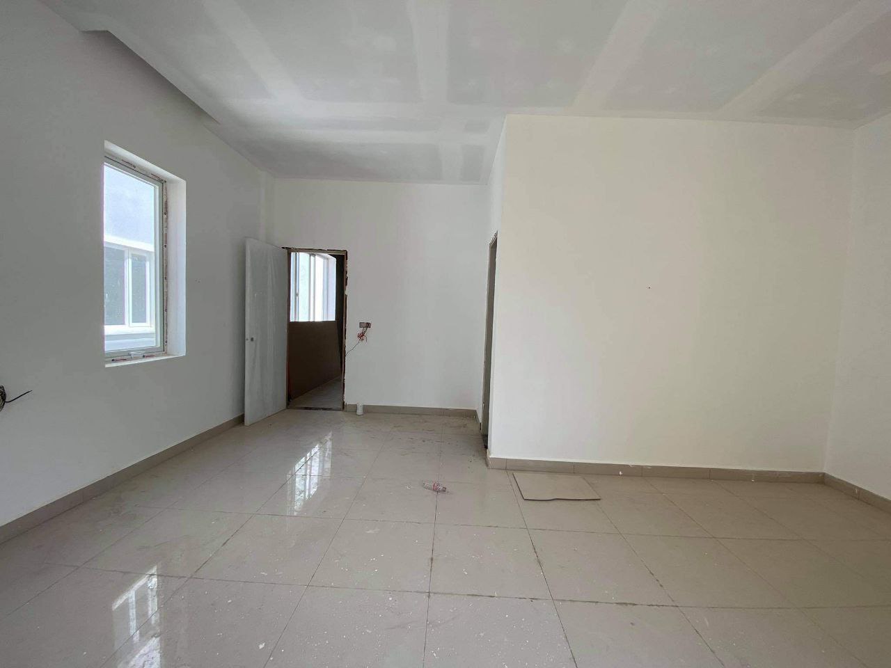 ផ្ទះជីវកម្មសម្រាប់ជួល