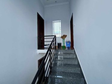 ផ្ទះជីវកម្មលក់