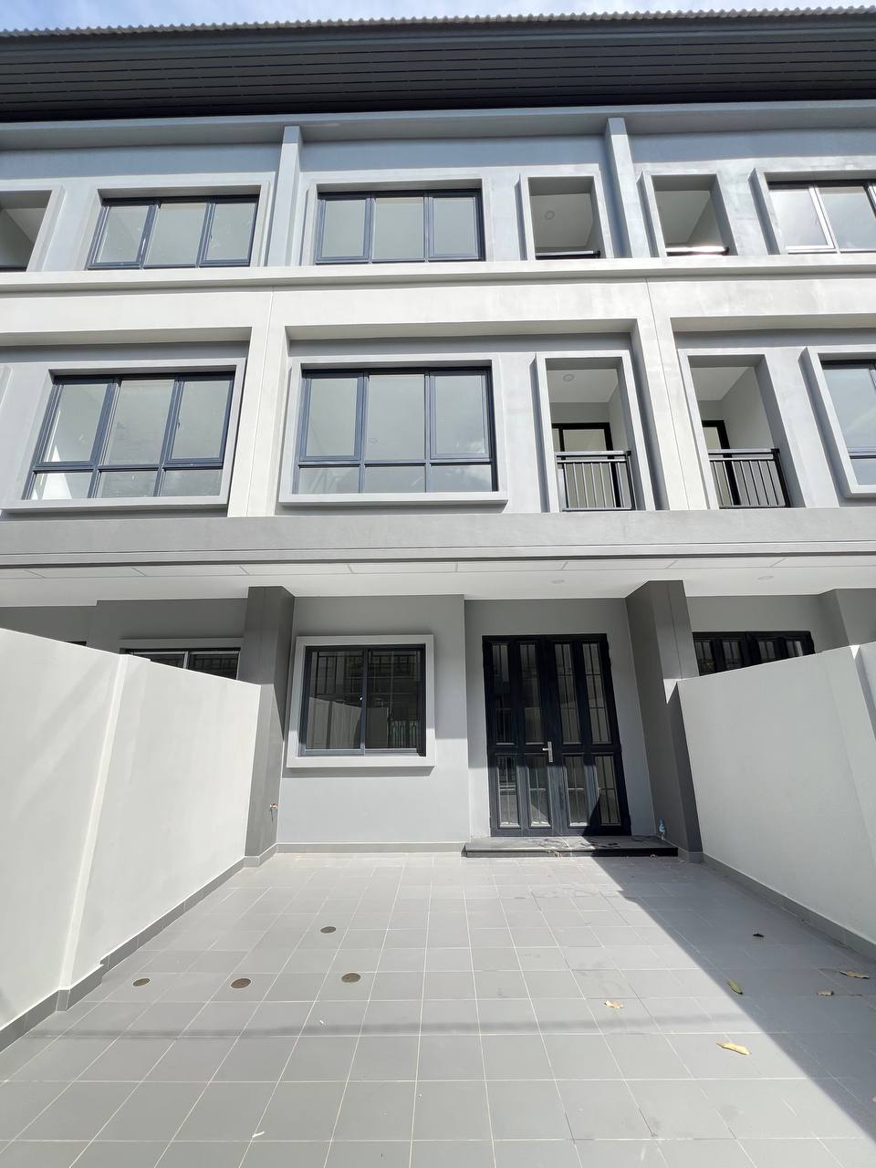 Linked-house for sale