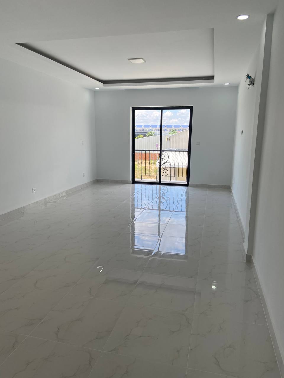 Shop house for sale & Rent