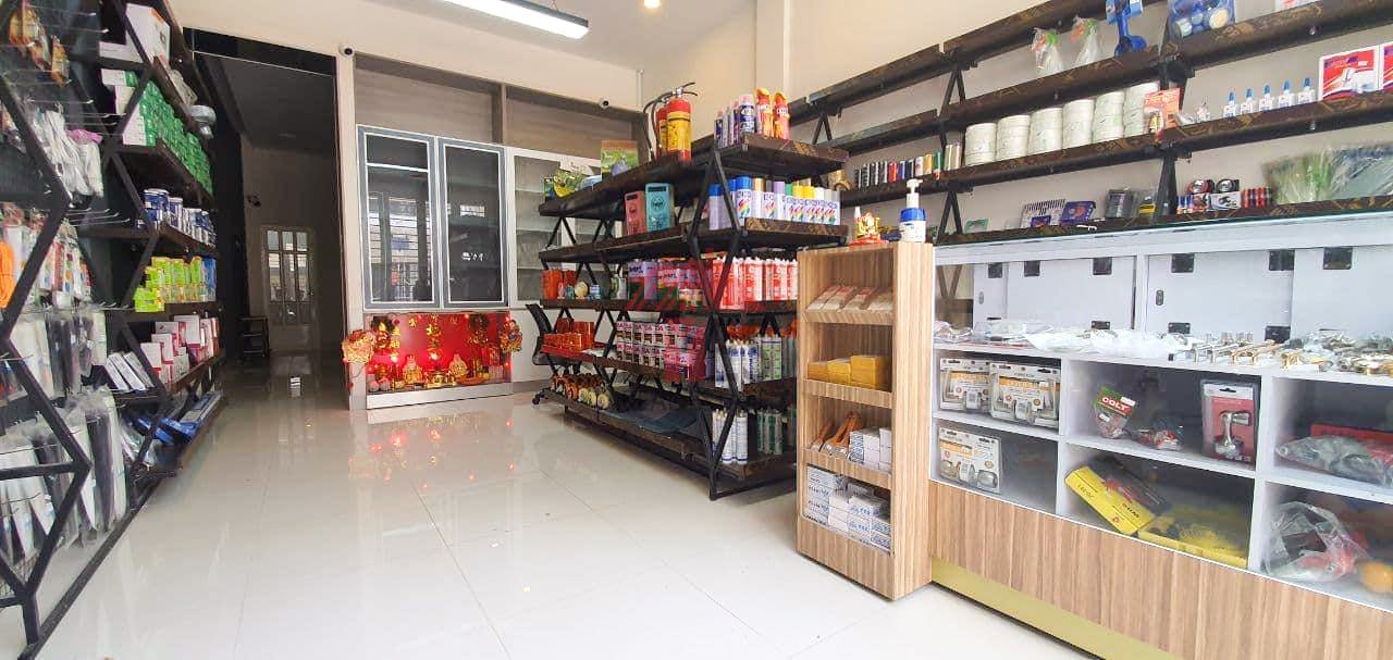 Shop house for sale