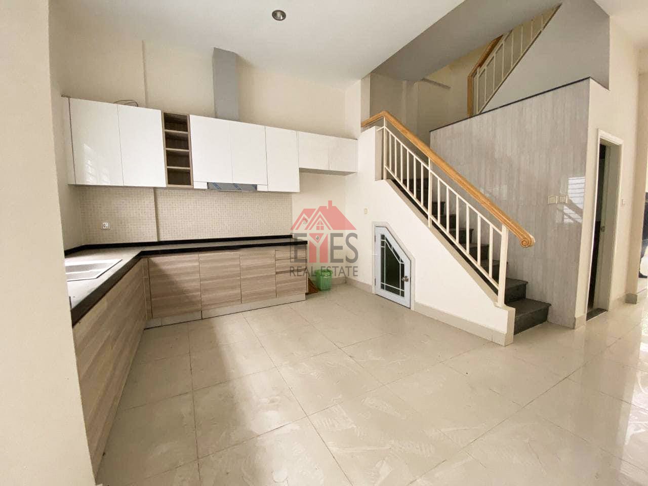 Shop house for sale