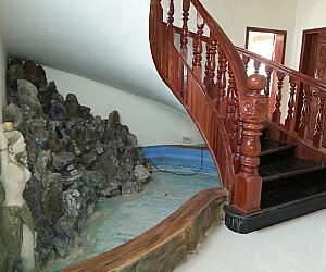 Detached-house for sale & rent