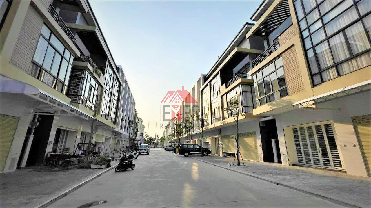 Shophouse for sale