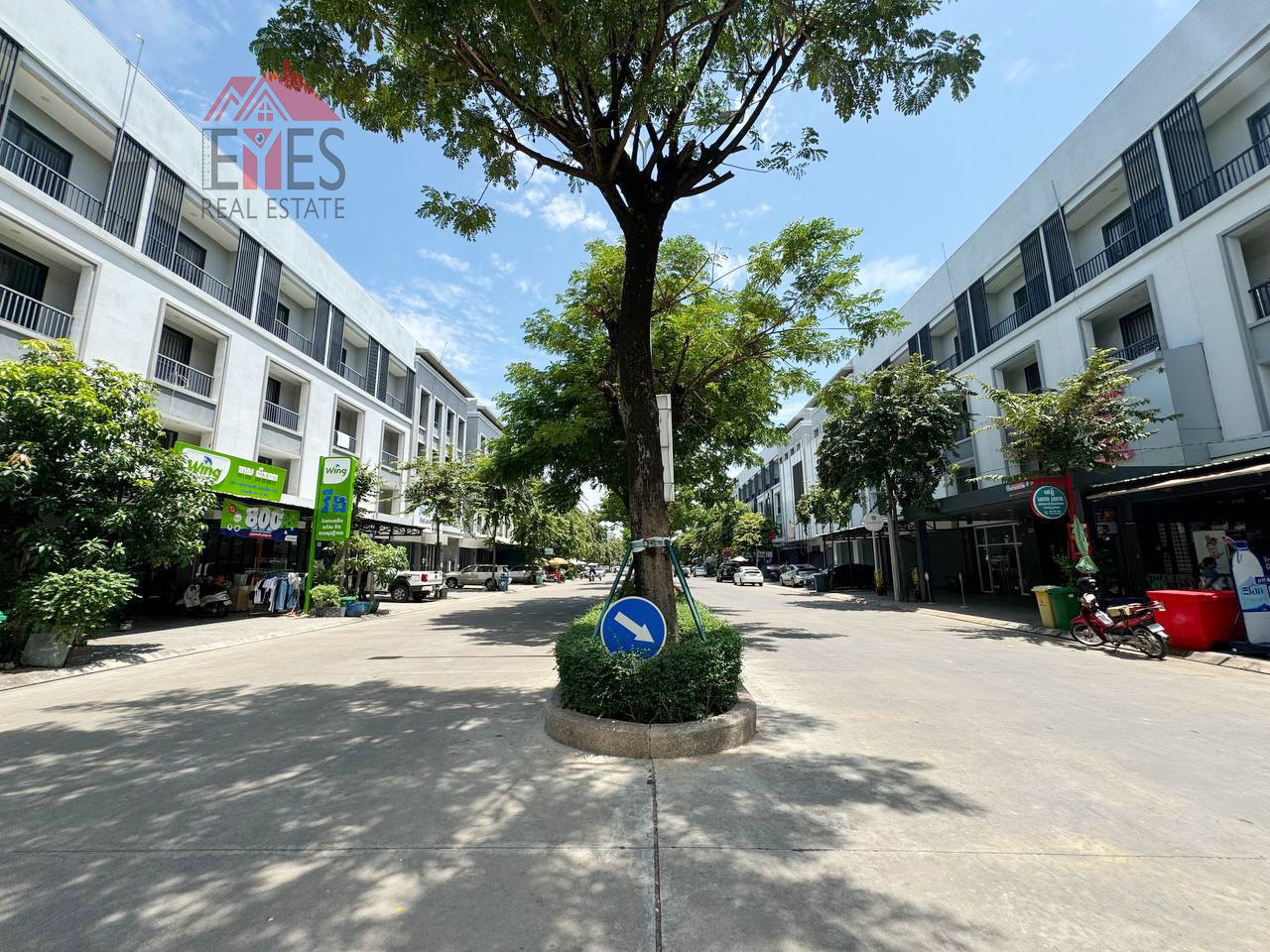 ផ្ទះអាជីវកម្ម
