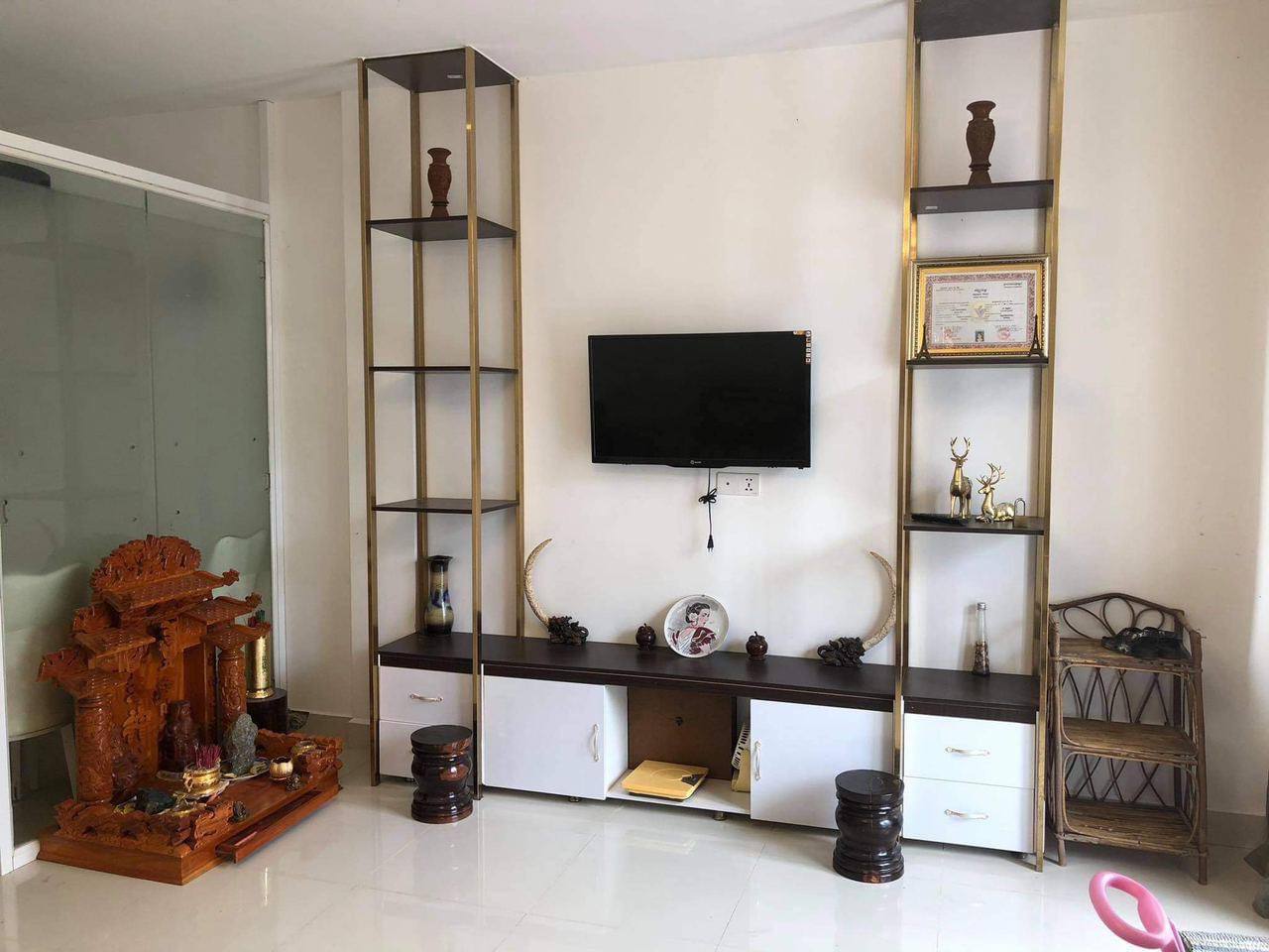 ផ្ទះវីឡាកូនកាត់/ Linked-house for sale