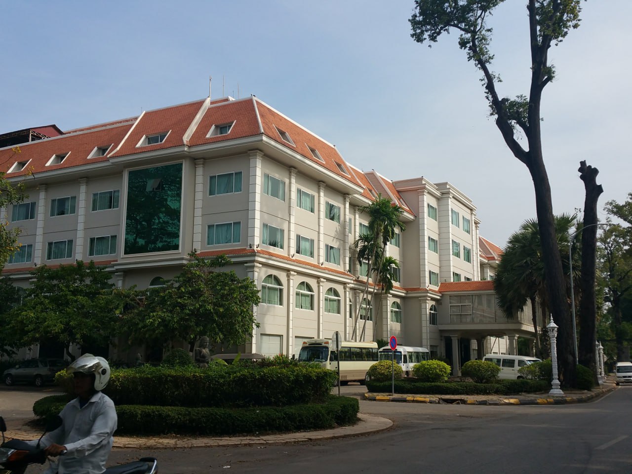 ភោជនីយដ្ឋានសម្រាប់លក់/Restaurants for sale
