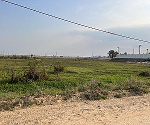 ដីទំនេរសម្រាប់លក់ (Vacant Land)